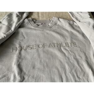 HOUSE OF ATHLETE Mens Casual Relaxed Logo Crew Light Gray M